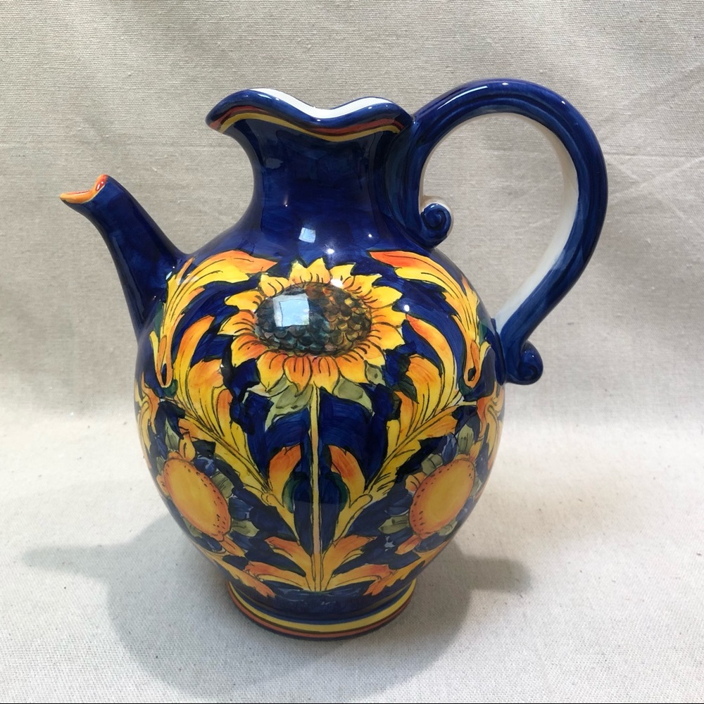 ⭐️ Tuscan Sunflower Water Pitcher